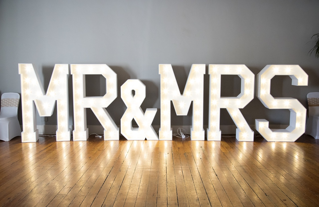 wedding reception, wedding, mr mrs-2701037.jpg